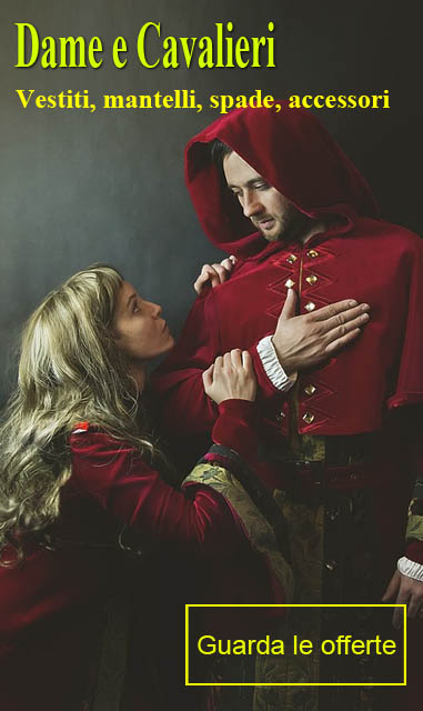 La foto mostra due costumi medievali in vendita online